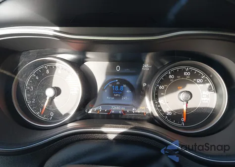 2020 Jeep Cherokee Trailhawk 4X4 from USA, damaged, VIN 1C4PJMBX4LD641131